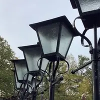 Street Lamps & Fittings