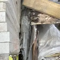 Pale Coping Stone